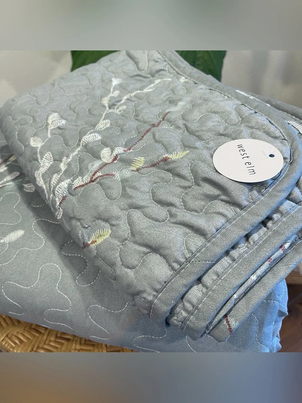 NEW West Elm Blue Queen King Floral Embroidered Bedspread Quilt Pillow Case Set